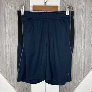D13.5 Old Navy Active Go Dry Cool Small (6/7)